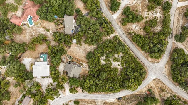 208 Morar DR, Spicewood, TX 78669