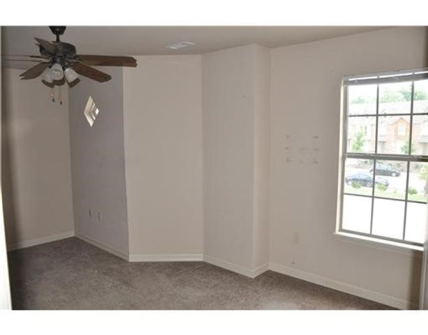 1773 N Chestnut Avenue, Fayetteville, AR 72703