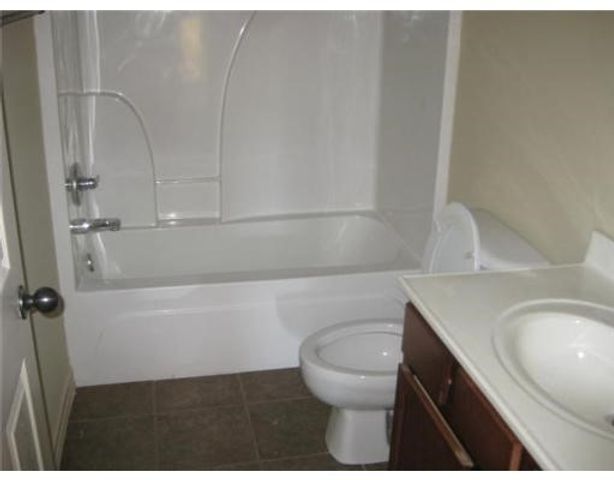 1773 N Chestnut Avenue, Fayetteville, AR 72703