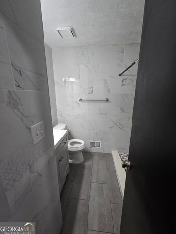 1758 Eric Circle, Lawrenceville, GA 30043