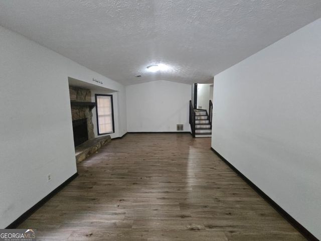 1758 Eric Circle, Lawrenceville, GA 30043