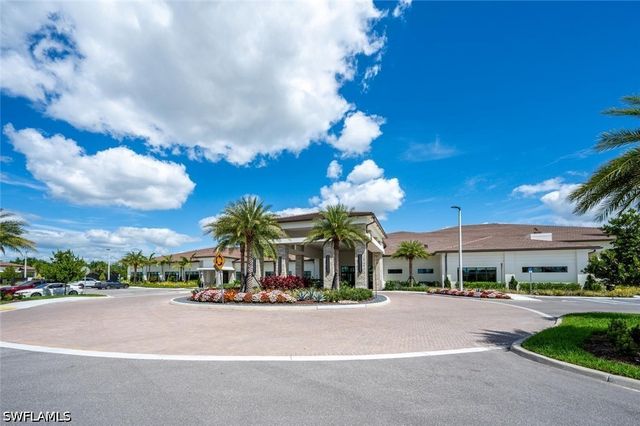 11338 Jacaranda DR, Naples, FL 34120