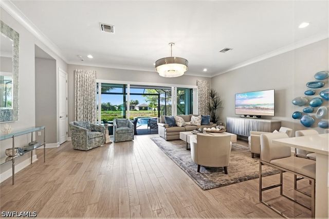 11338 Jacaranda DR, Naples, FL 34120