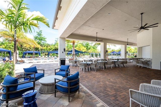 11338 Jacaranda DR, Naples, FL 34120
