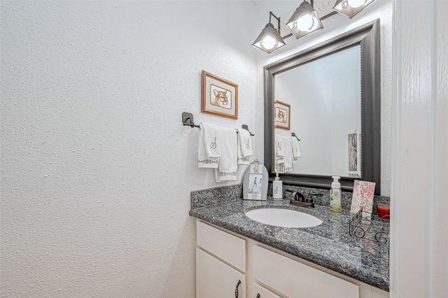 2100 Tanglewilde Street 189, Houston, TX 77063