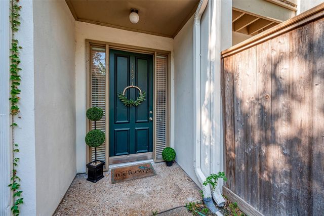 2100 Tanglewilde Street 189, Houston, TX 77063