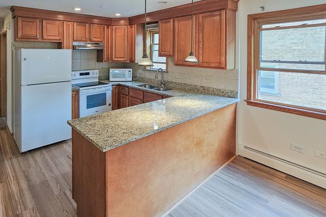 2419 N 77th Court 3, Elmwood Park, IL 60707