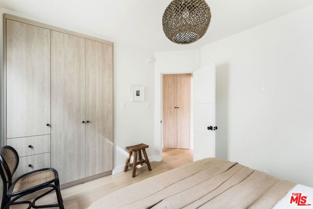 3150 Madera Avenue, Los Angeles, CA 90039