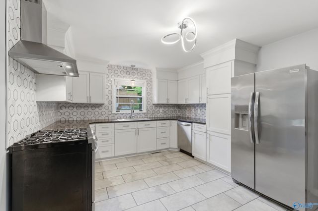 1002 Woodall Lane, Huntsville, AL 35816
