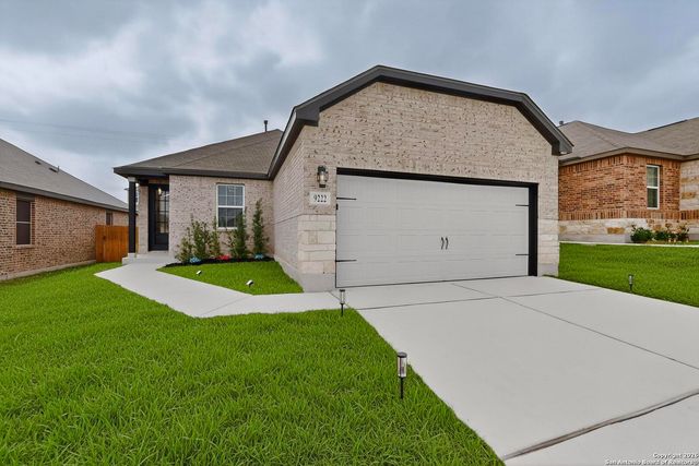 9222 Espadrille Run, Converse, TX 78109