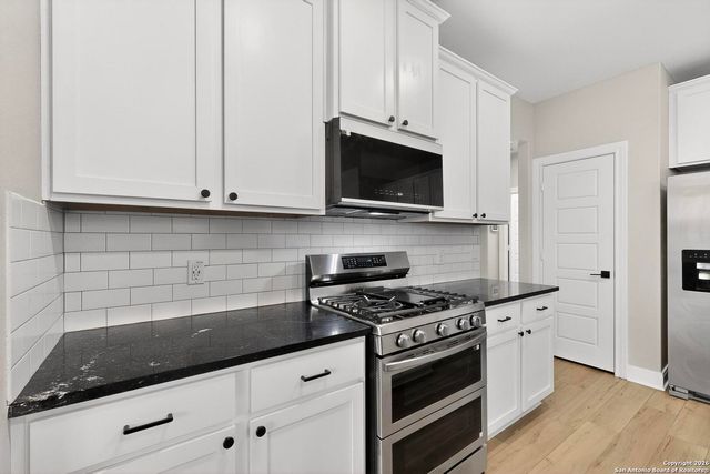 9222 Espadrille Run, Converse, TX 78109