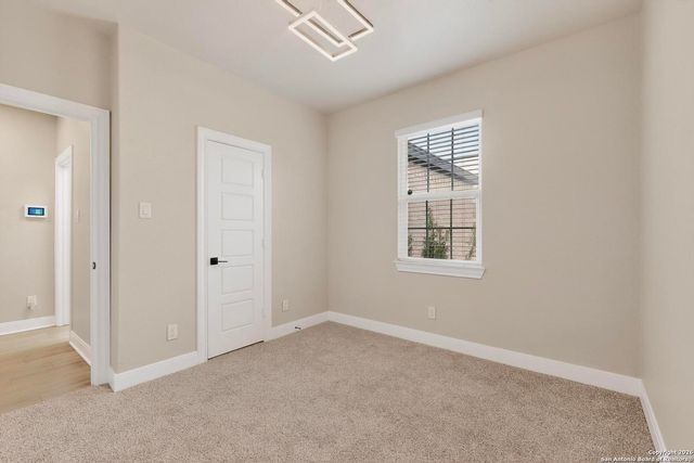 9222 Espadrille Run, Converse, TX 78109