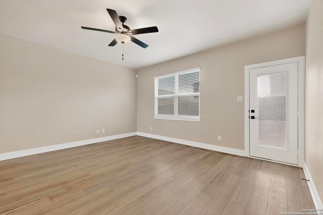 9222 Espadrille Run, Converse, TX 78109