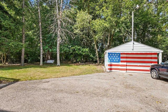 800 S Center Road, Saginaw Twp, MI 48638