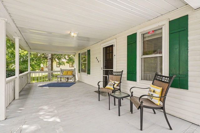 800 S Center Road, Saginaw Twp, MI 48638