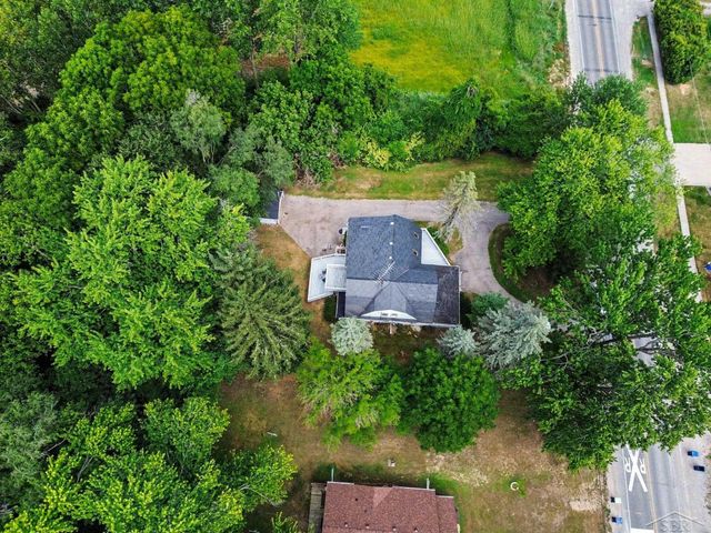 800 S Center Road, Saginaw Twp, MI 48638