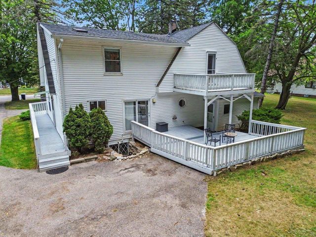 800 S Center Road, Saginaw Twp, MI 48638