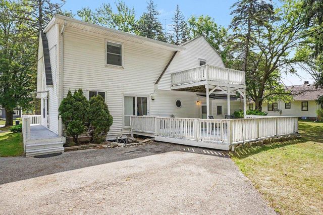 800 S Center Road, Saginaw Twp, MI 48638