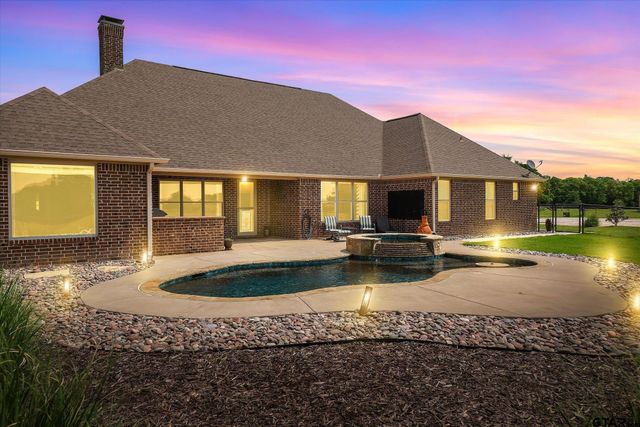 5044 Hidden Court, Quinlan, TX 75474