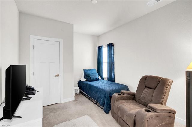 214 Garland ST, Moyock, NC 27958