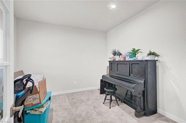 214 Garland ST, Moyock, NC 27958