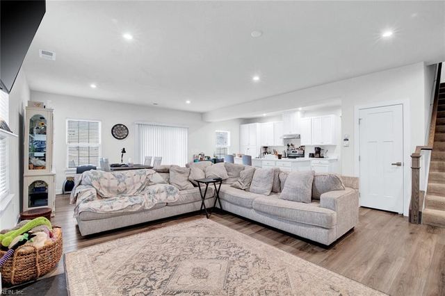 214 Garland ST, Moyock, NC 27958