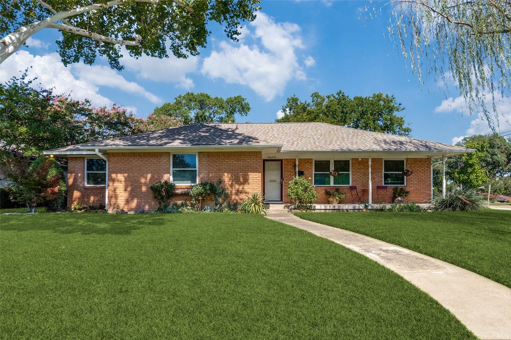 8493 Swift Avenue, Dallas, TX 75228