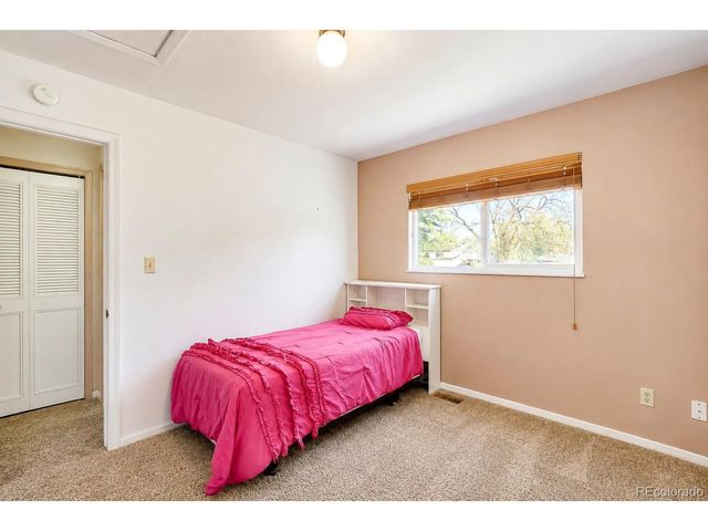 3501 White Pine Ct, Pueblo, CO 81005