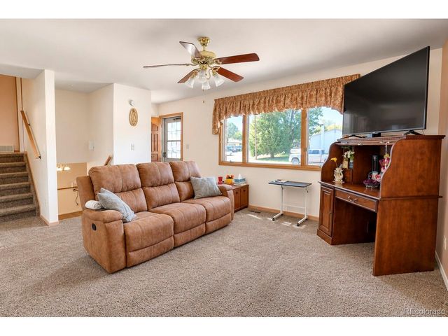 3501 White Pine Ct, Pueblo, CO 81005