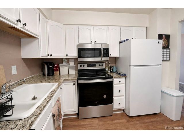 3501 White Pine Ct, Pueblo, CO 81005