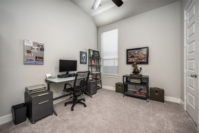 3921 Redbud Drive, Aubrey, TX 76227
