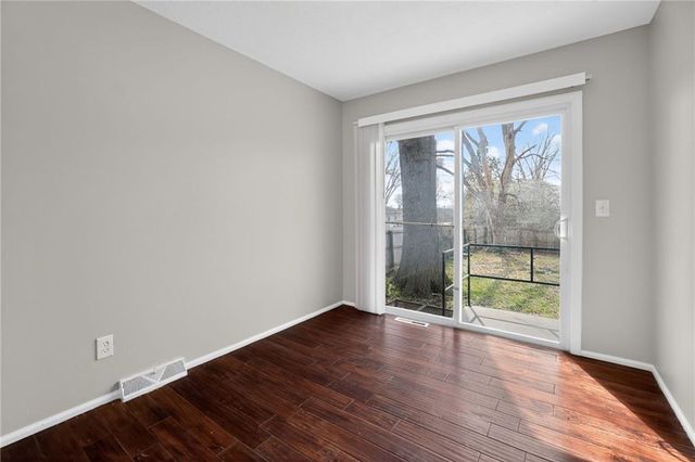 11504 Manchester Avenue, Kansas City, MO 64134