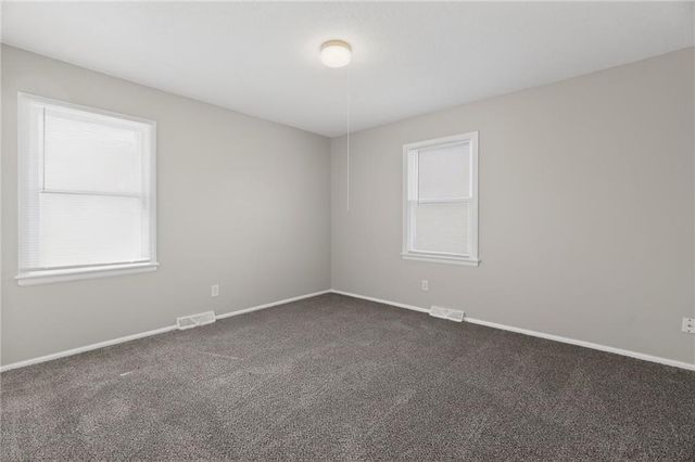 11504 Manchester Avenue, Kansas City, MO 64134