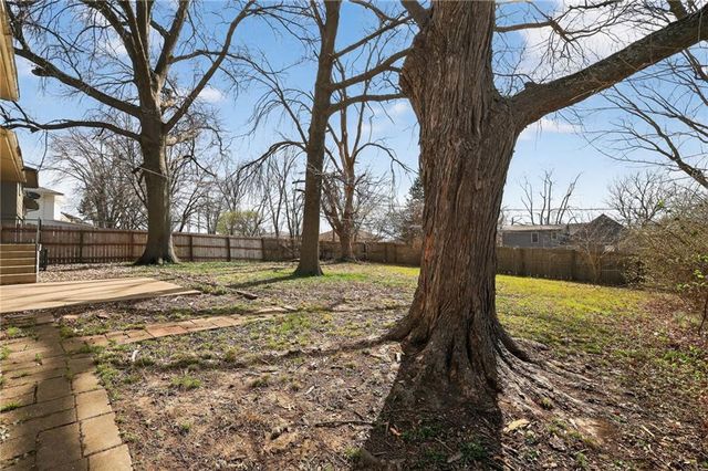 11504 Manchester Avenue, Kansas City, MO 64134