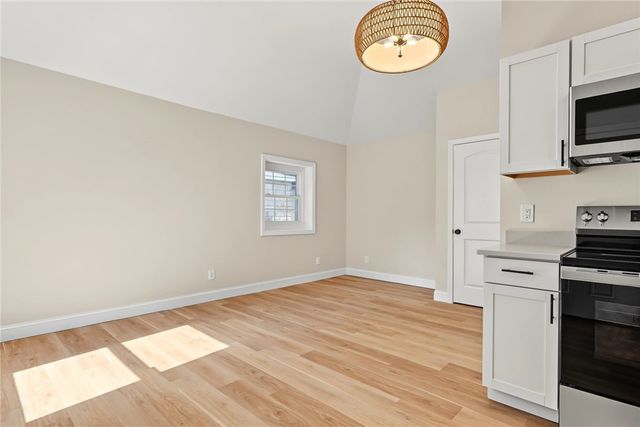 211 Carpenter Street, Providence, RI 02903