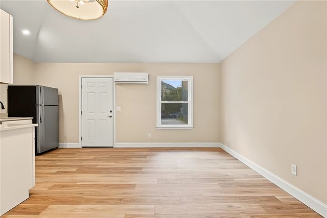 211 Carpenter Street, Providence, RI 02903