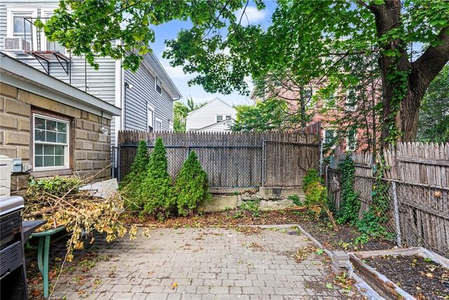 211 Carpenter Street, Providence, RI 02903