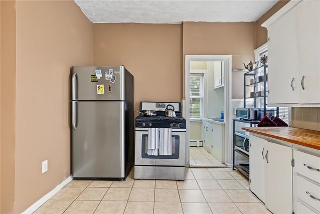 211 Carpenter Street, Providence, RI 02903