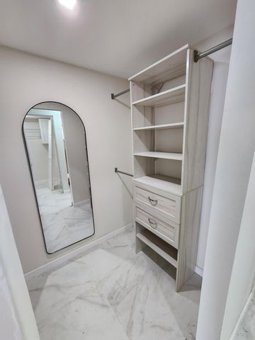 485 N Pine Island Road 204a, Plantation, FL 33324