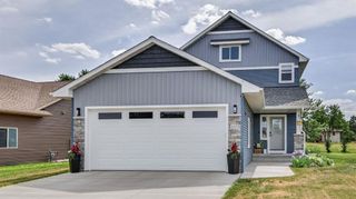 4020 John Hart Place, Eau Claire, WI 54703