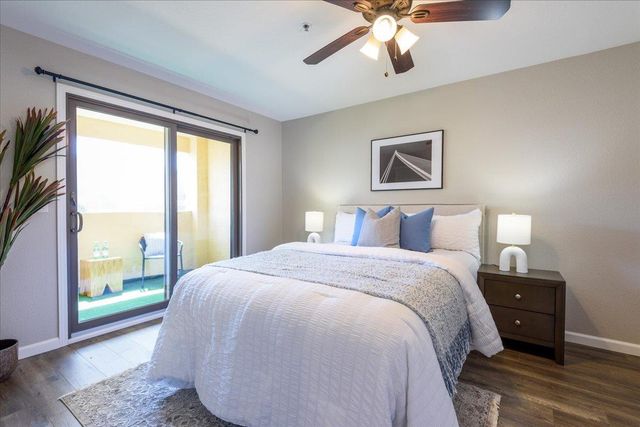 2355 Beach Boulevard 303, Pacifica, CA 94044