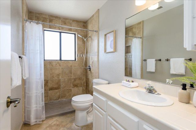 2355 Beach Boulevard 303, Pacifica, CA 94044