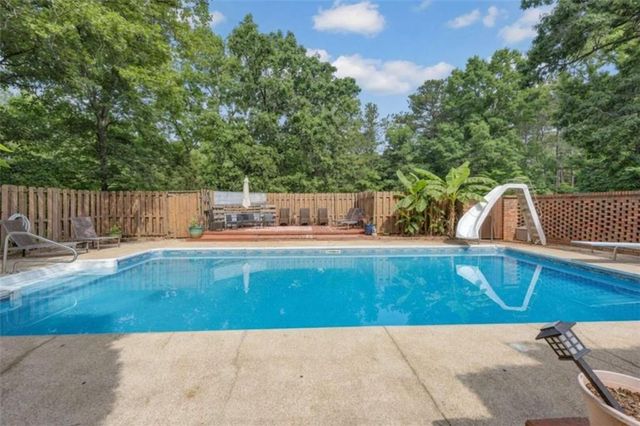 205 High Point Forest Drive, Covington, GA 30016