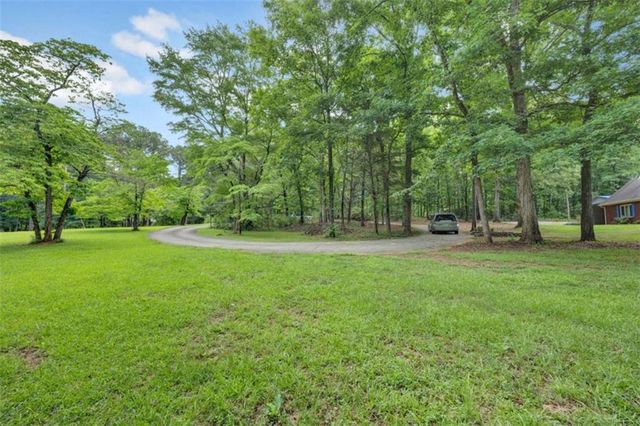 205 High Point Forest Drive, Covington, GA 30016
