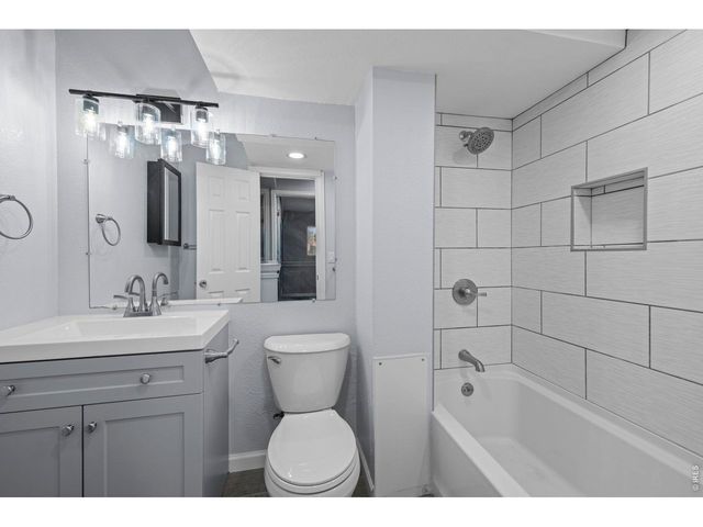 12592 Maria Cir, Broomfield, CO 80020