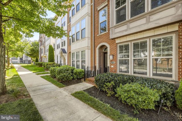 701 HENDRIX AVE, Gaithersburg, MD 20878