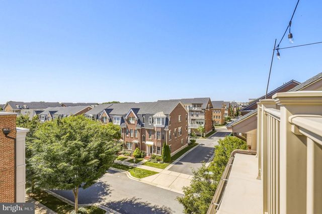 701 HENDRIX AVE, Gaithersburg, MD 20878
