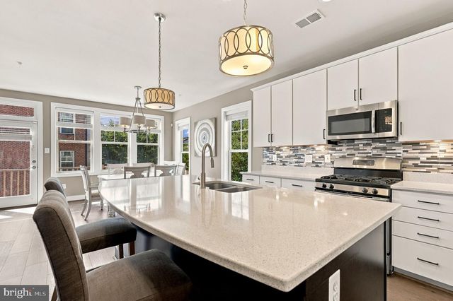 701 HENDRIX AVE, Gaithersburg, MD 20878