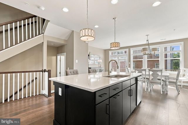 701 HENDRIX AVE, Gaithersburg, MD 20878