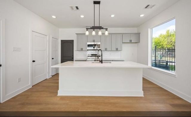 4501 Newberry Street A, Houston, TX 77051